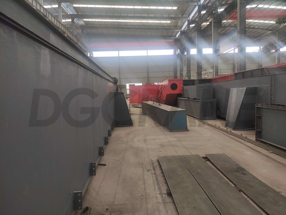 Main girder for MG32ton double girder gantry crane scaled