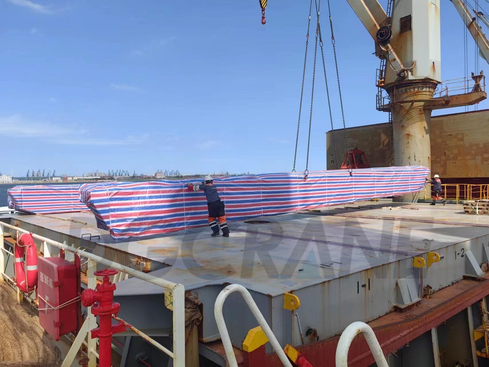 Crane loading at port 1