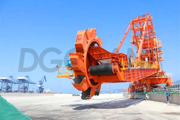 4Wheel Bucket Stacker Reclaimer