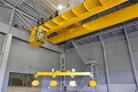 Electromagnetic overhead cranes with magnet beam 1