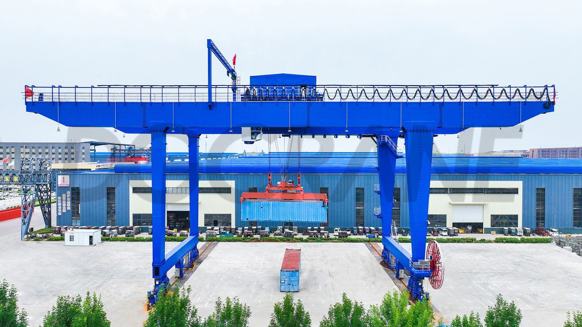 किसी निश्चित देश में स्वचालित कंटेनर गैन्ट्री क्रेन परियोजना 1