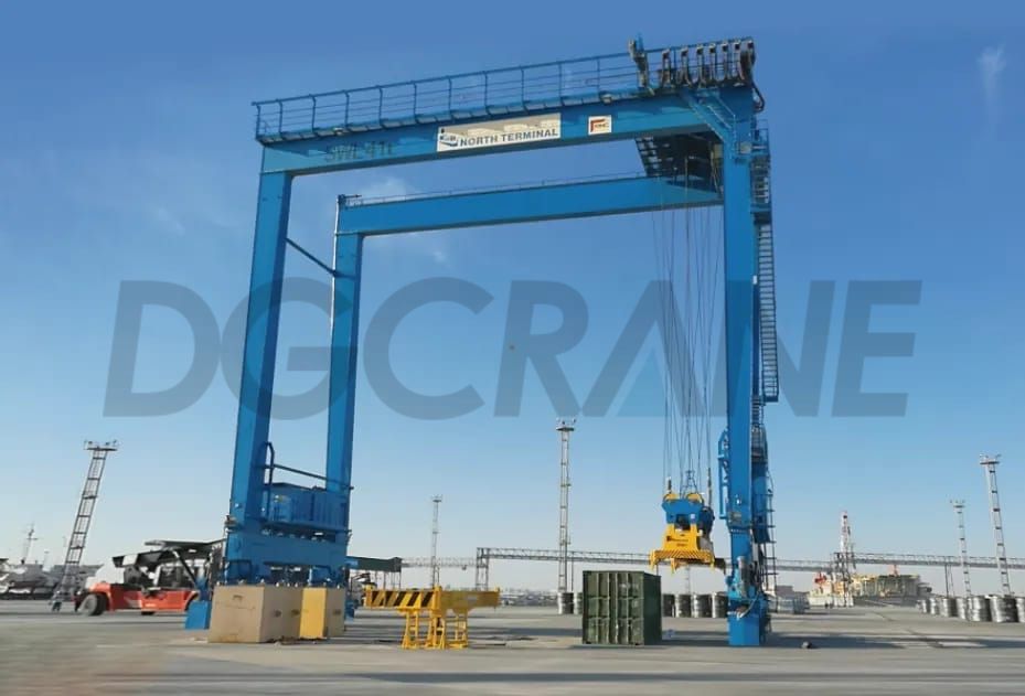 रबर टायर कंटेनर गैन्ट्री क्रेन कजाकिस्तान को निर्यात किया गया