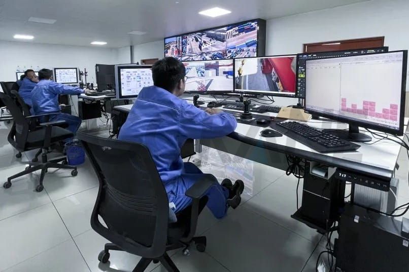 झेजियांग पेट्रोकेमिकल – स्वचालित रेल माउंटेड कंटेनर गैन्ट्री क्रेन 5