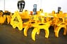 Electric rotating clamp spreader