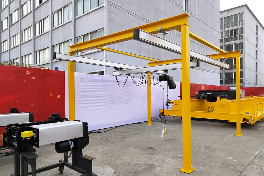 European type electric chain hoists 8