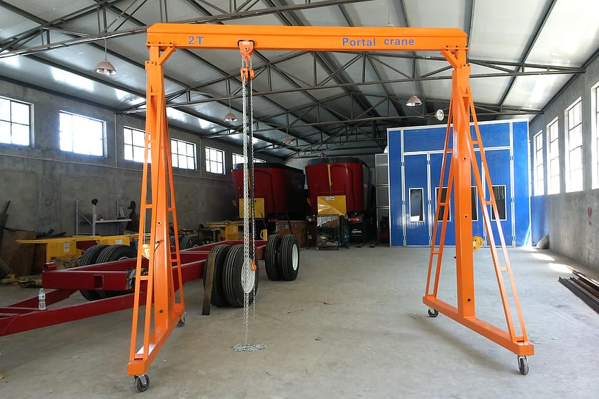 Portable gantry crane 0